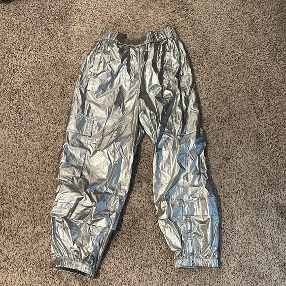 LAST CHANCE! Tibi cropped metallic crispy nylon joggers - Picture 7 of 8